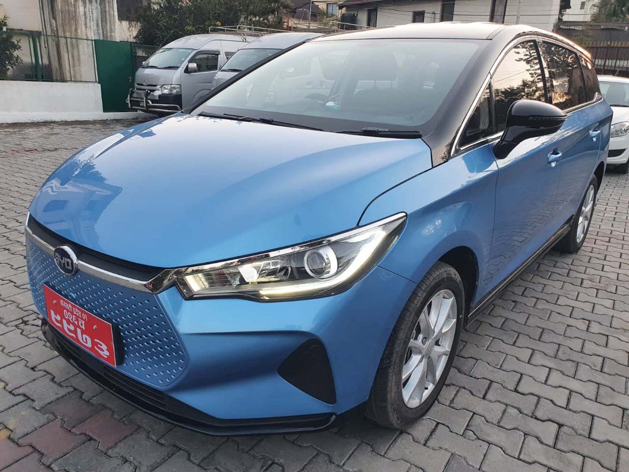 BYD E6 - Image 1