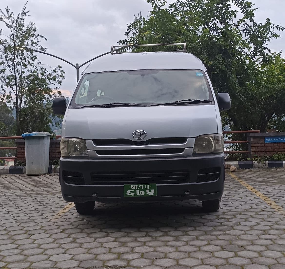 Toyota Hiace - Image 1