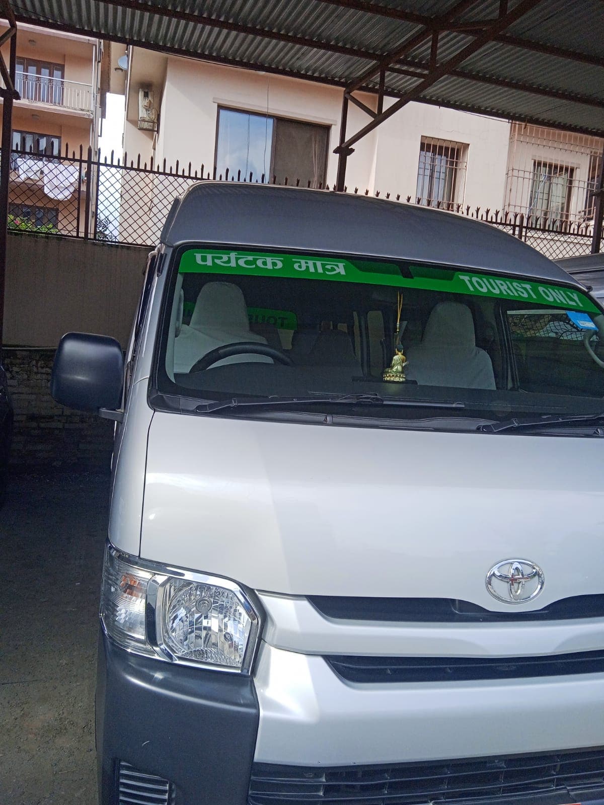 Toyota Hiace - Image 1