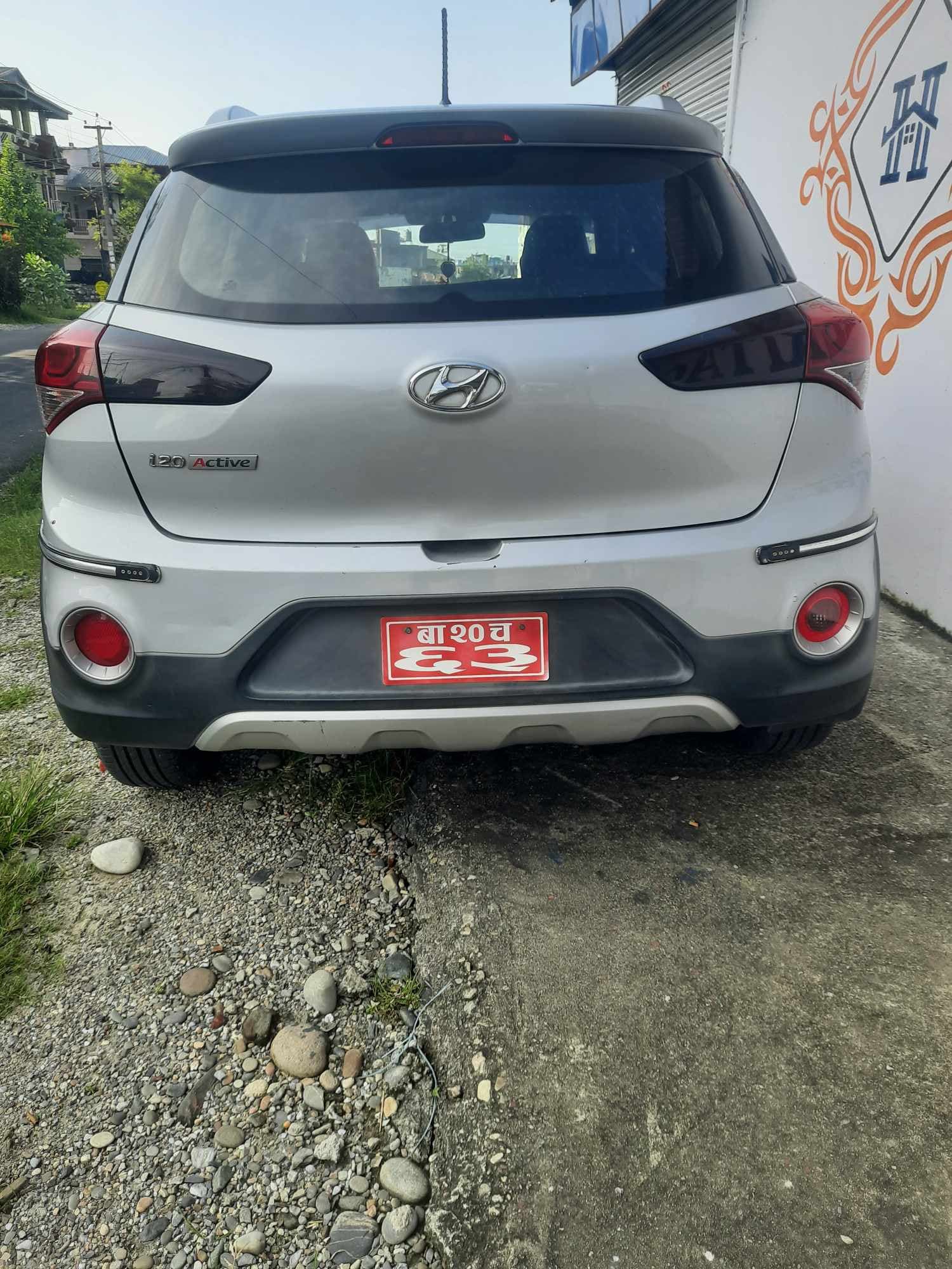 I20 active - Thumbnail 2