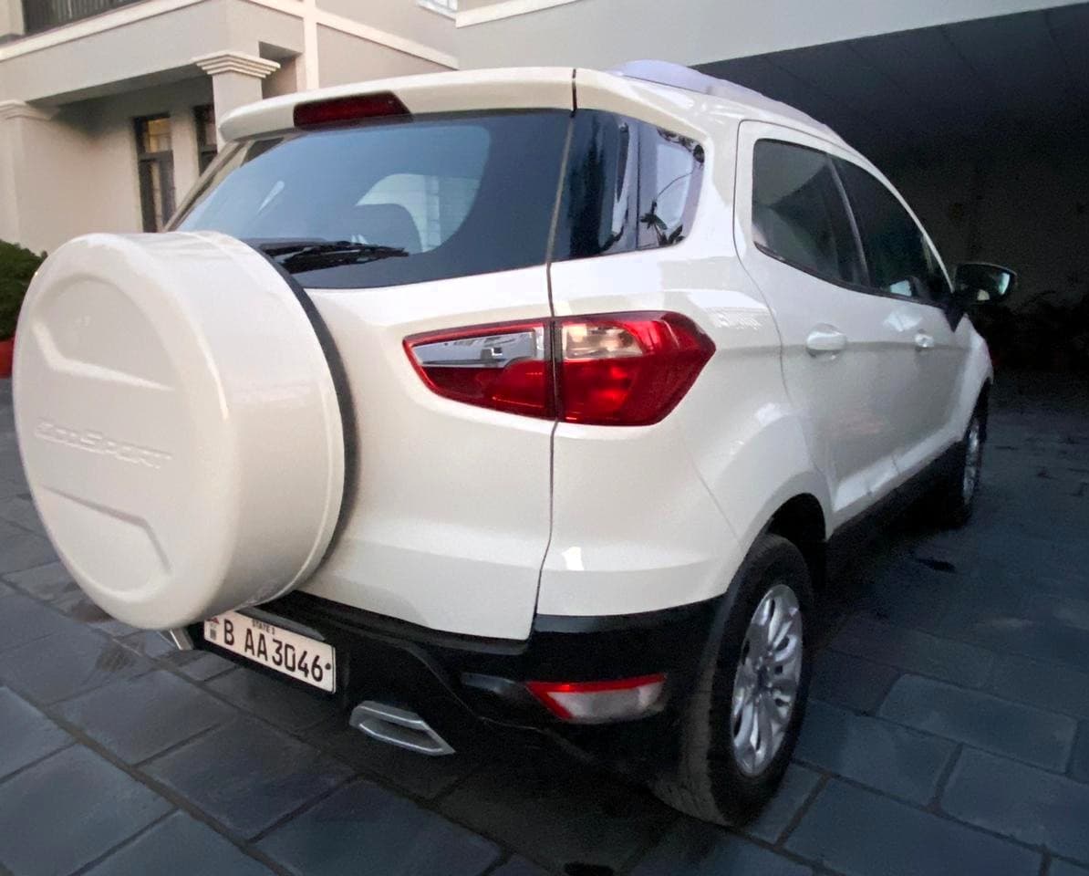 Ford Eco Sport - Thumbnail 4