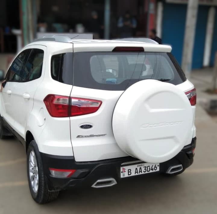 Ford Eco Sport - Thumbnail 2